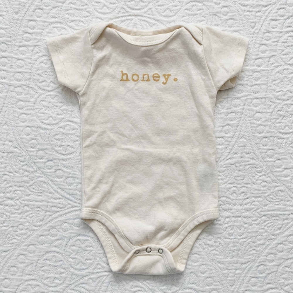 Tenth &‎ Pine Organic Cotton Bodysuit, Honey